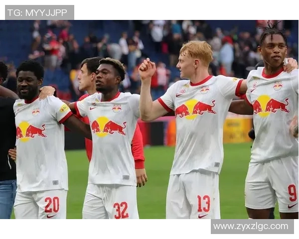 足球进攻天王崛起 打破对手防线的绝技与风采分析